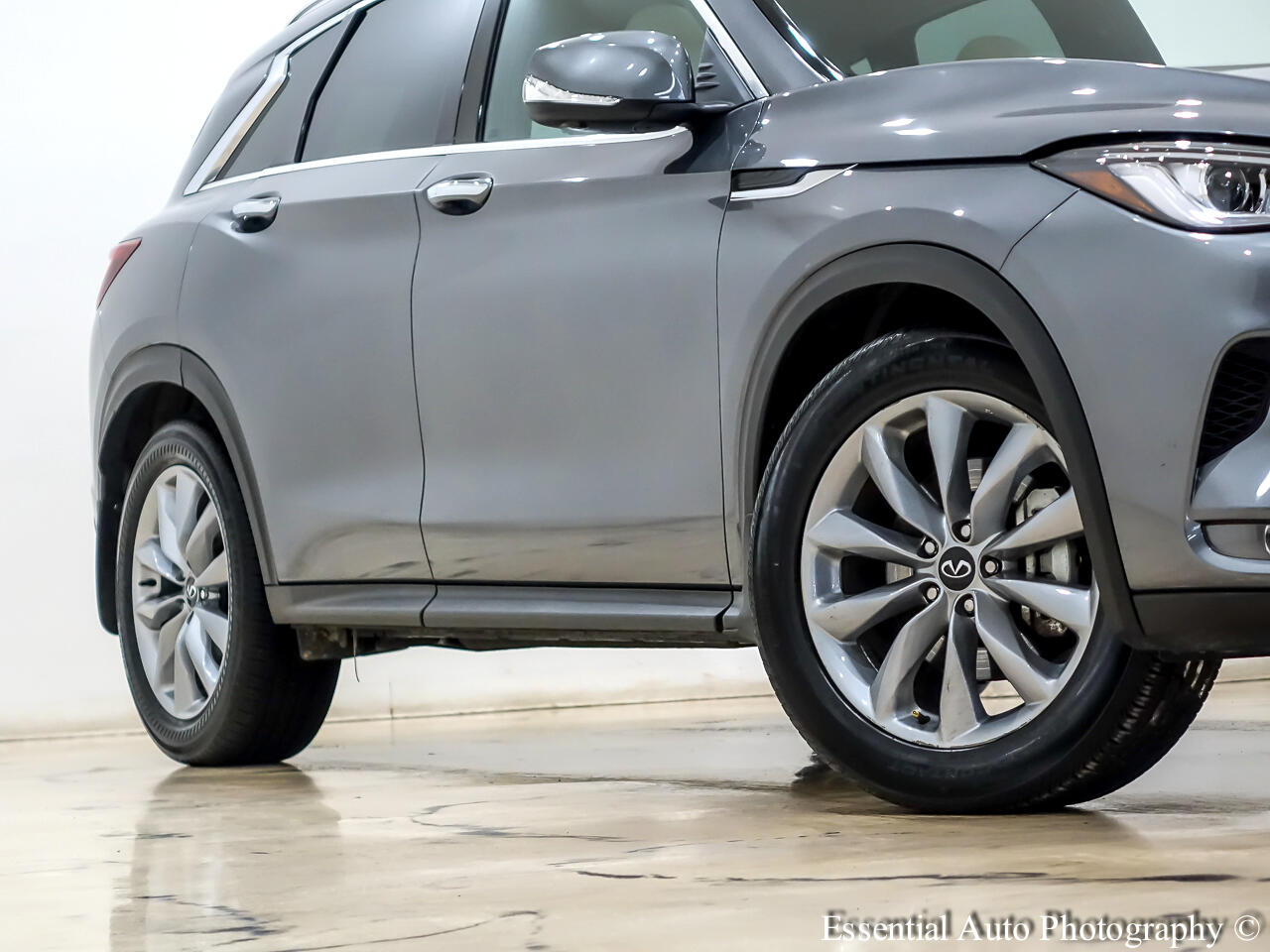 Infiniti QX50 ESSENTIAL AWD 2022