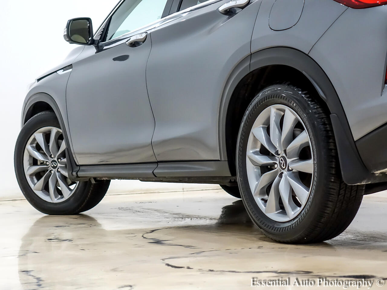 Infiniti QX50 ESSENTIAL AWD 2022