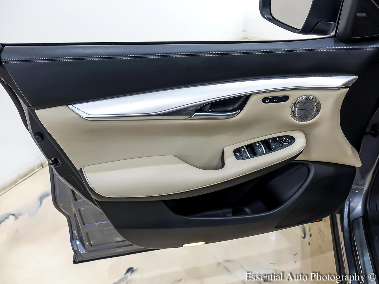 Infiniti QX50 ESSENTIAL AWD 2022