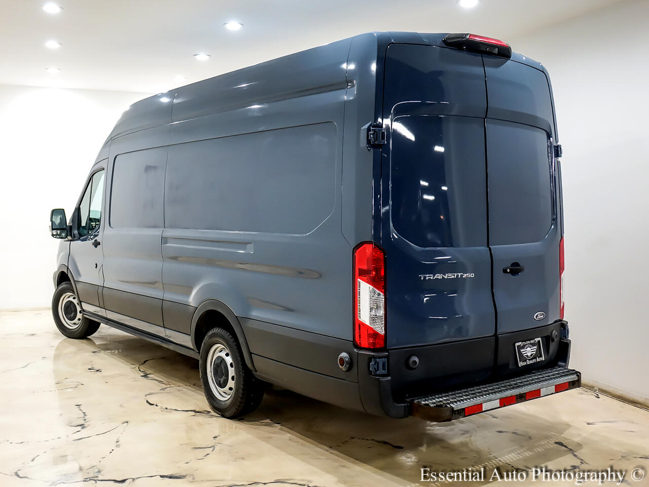 Ford Transit 250 Van High Roof w/Sliding Pass. 148-in. WB EL 2019