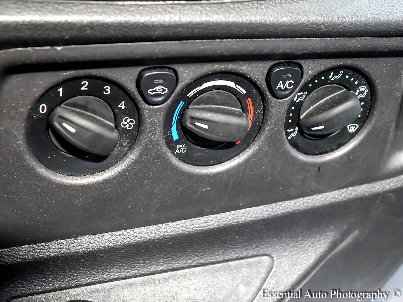 Ford Transit 250 Van High Roof w/Sliding Pass. 148-in. WB EL 2019