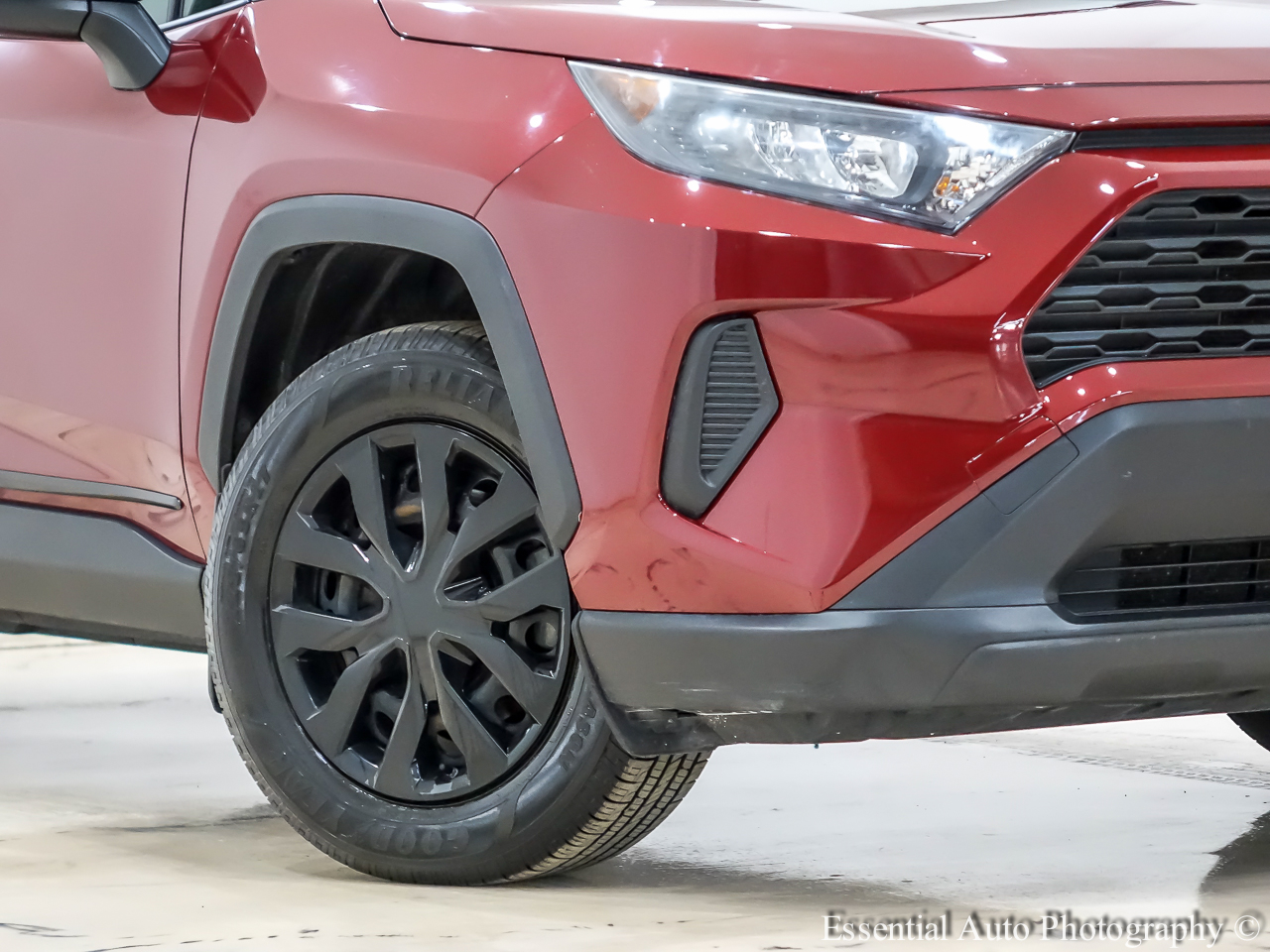 Toyota RAV4 LE 2019