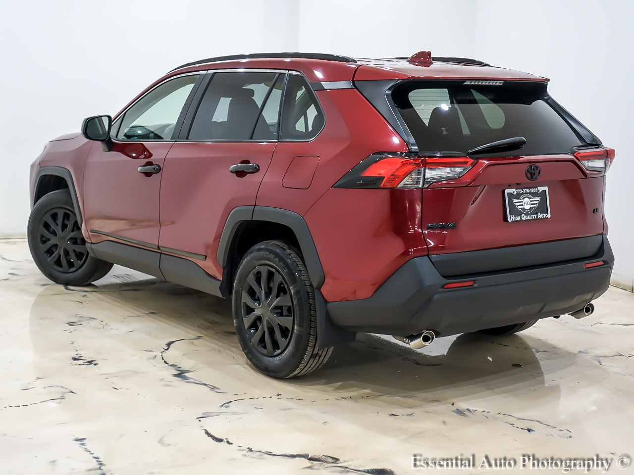 Toyota RAV4 LE 2019