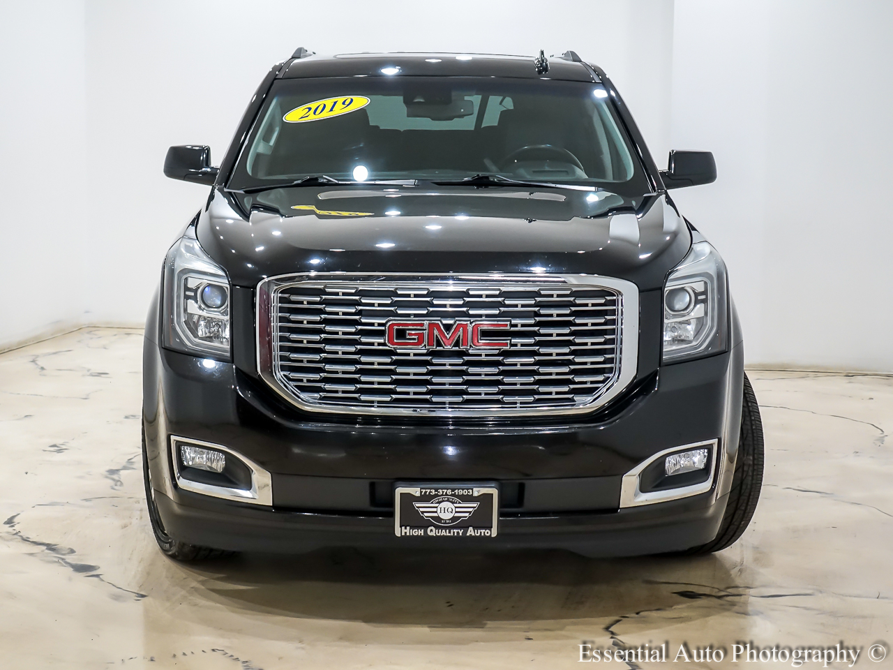 GMC Yukon XL Denali 4WD 2019