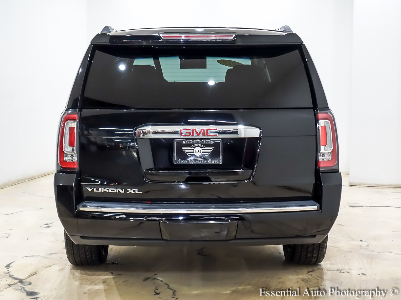 GMC Yukon XL Denali 4WD 2019