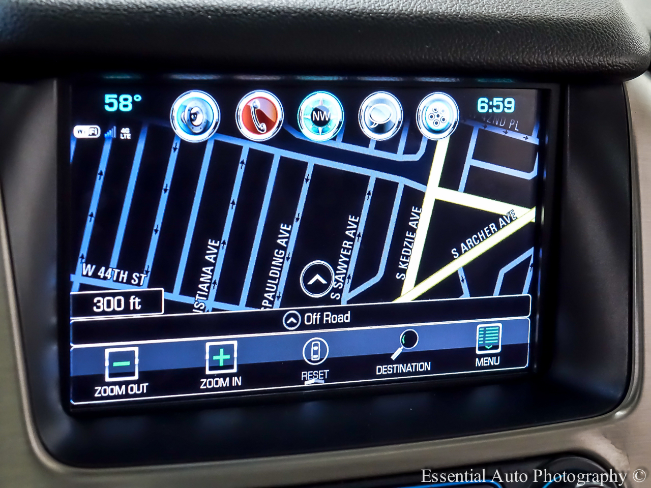 GMC Yukon XL Denali 4WD 2019