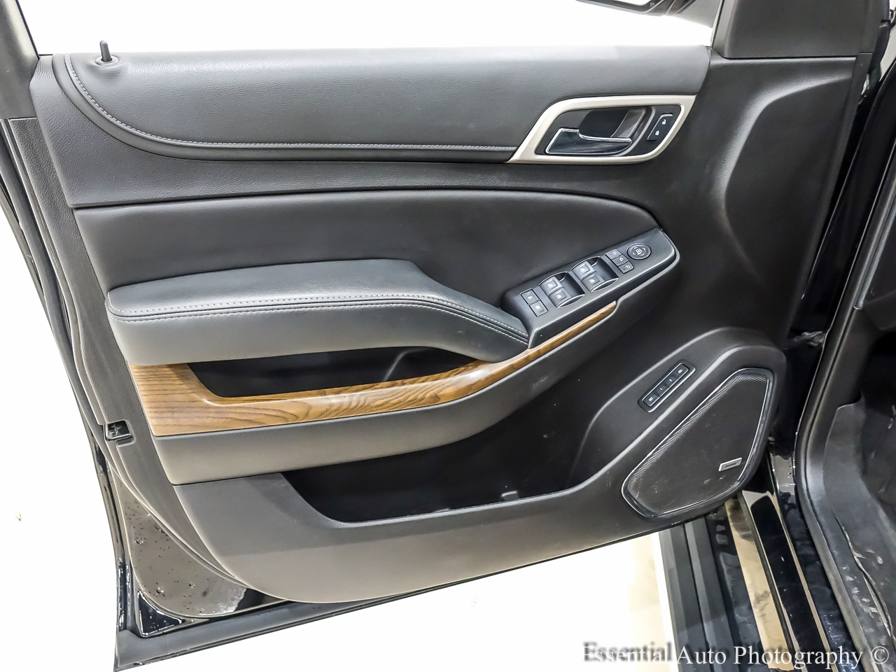 GMC Yukon XL Denali 4WD 2019