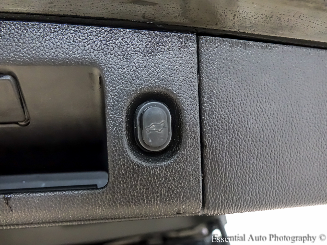 GMC Yukon XL Denali 4WD 2019