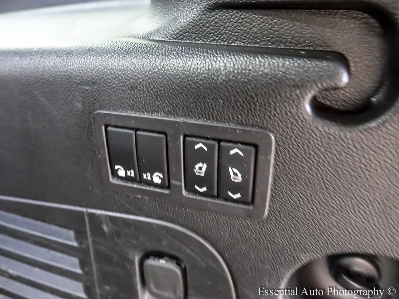 GMC Yukon XL Denali 4WD 2019