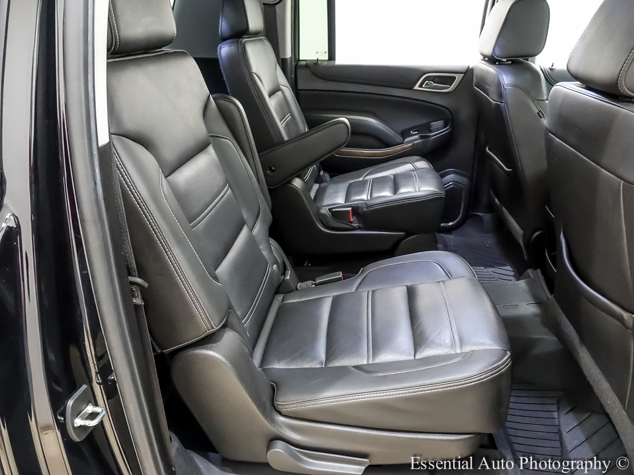 GMC Yukon XL Denali 4WD 2019