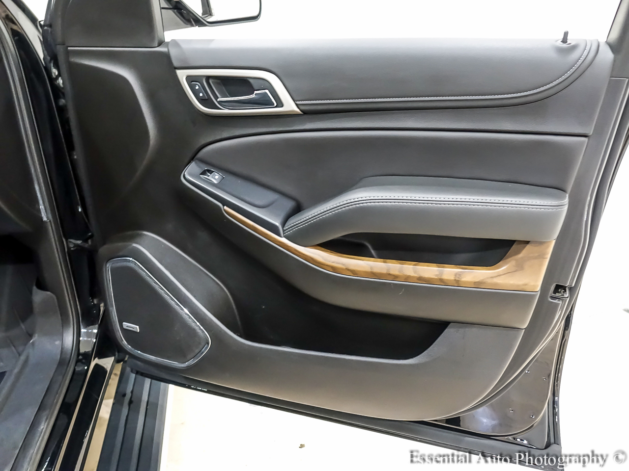 GMC Yukon XL Denali 4WD 2019