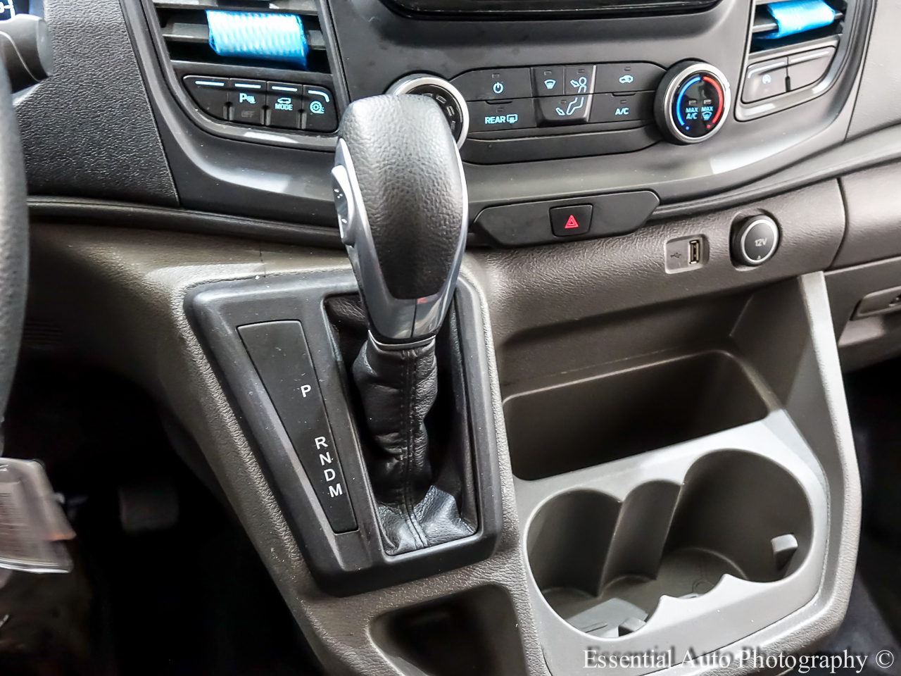 Ford Transit 350 Wagon Low Roof XL w/Sliding Pass. 148-in. WB 2021