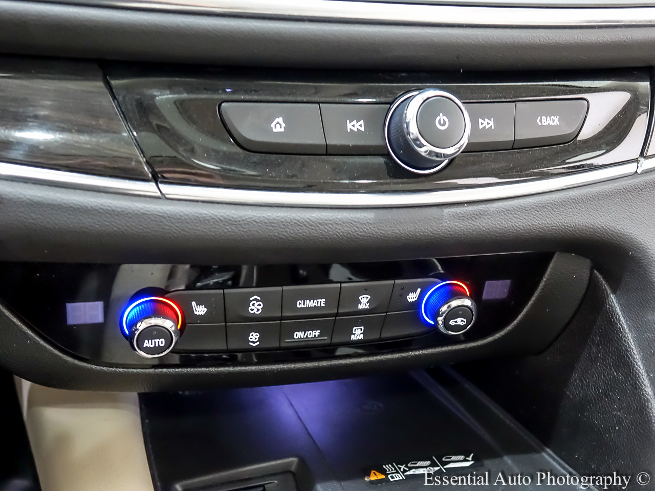 Buick Enclave Essence AWD 2023