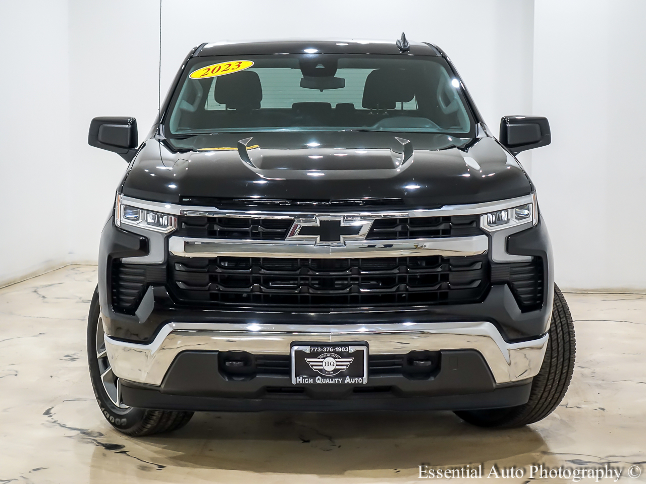 Chevrolet Silverado 1500 LT-L Crew Cab 4WD 2023