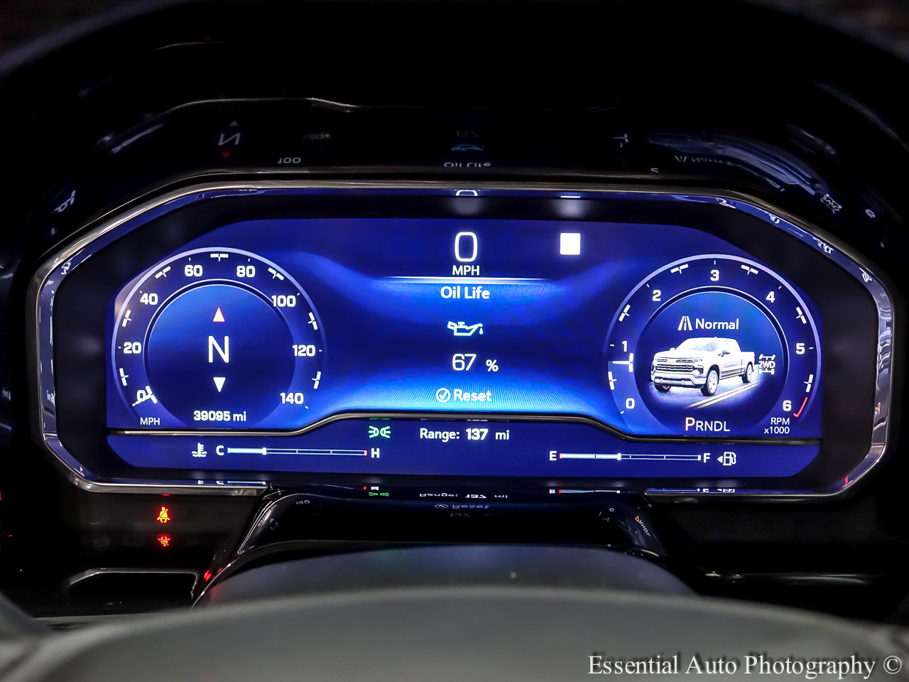 Chevrolet Silverado 1500 LT-L Crew Cab 4WD 2023