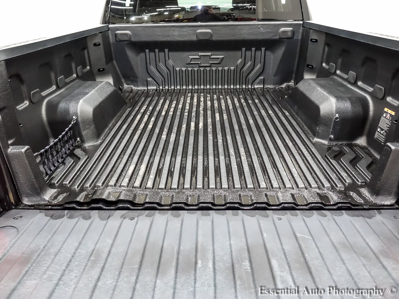 Chevrolet Silverado 1500 LT-L Crew Cab 4WD 2023