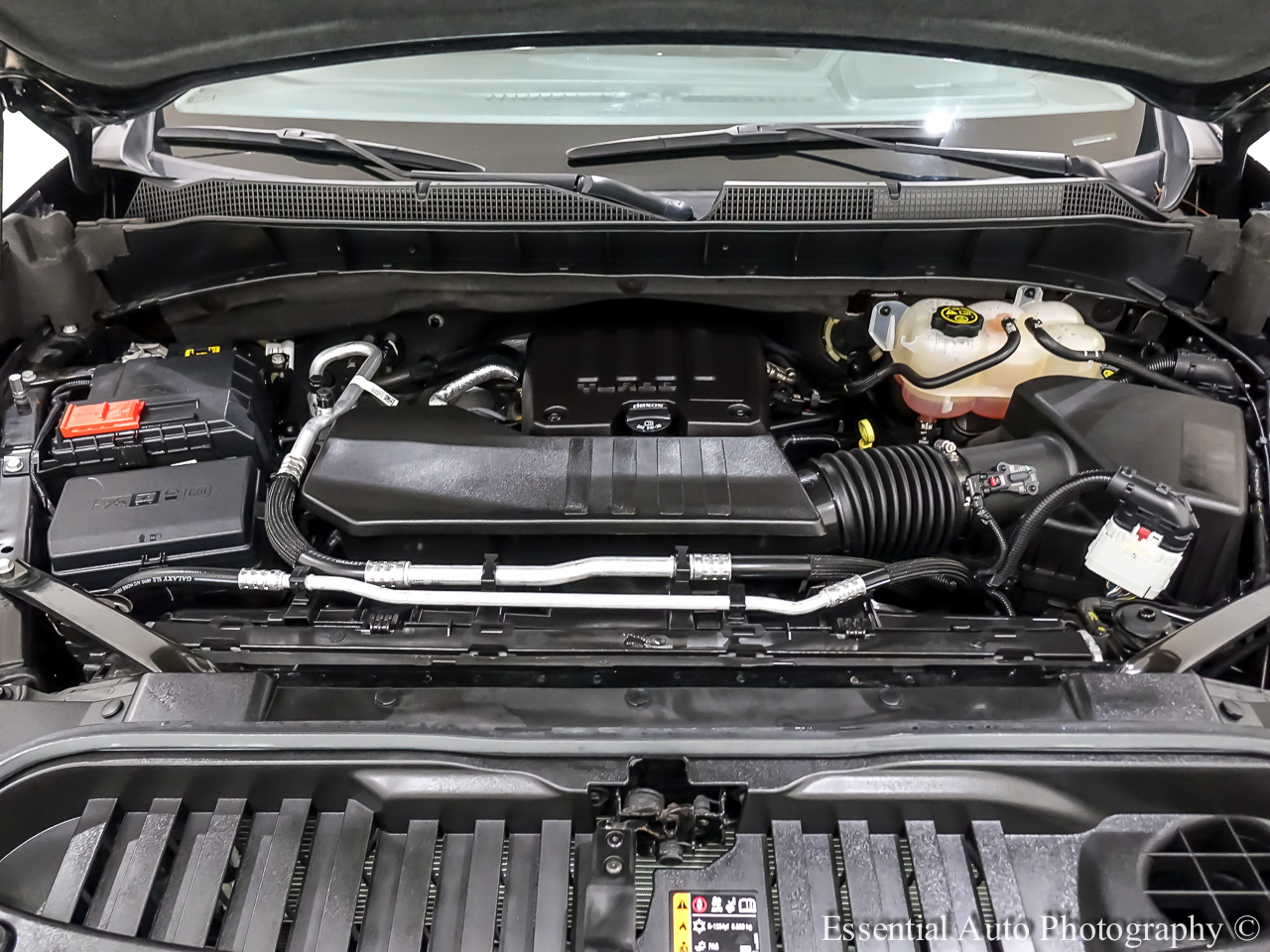 Chevrolet Silverado 1500 LT-L Crew Cab 4WD 2023