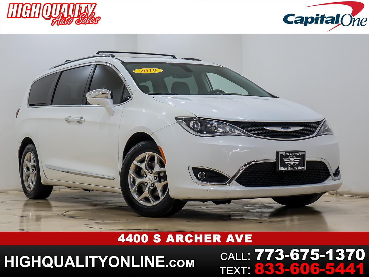 2018 Chrysler Pacifica Limited's photo