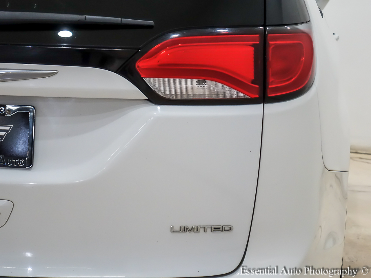 Chrysler Pacifica Limited 2018