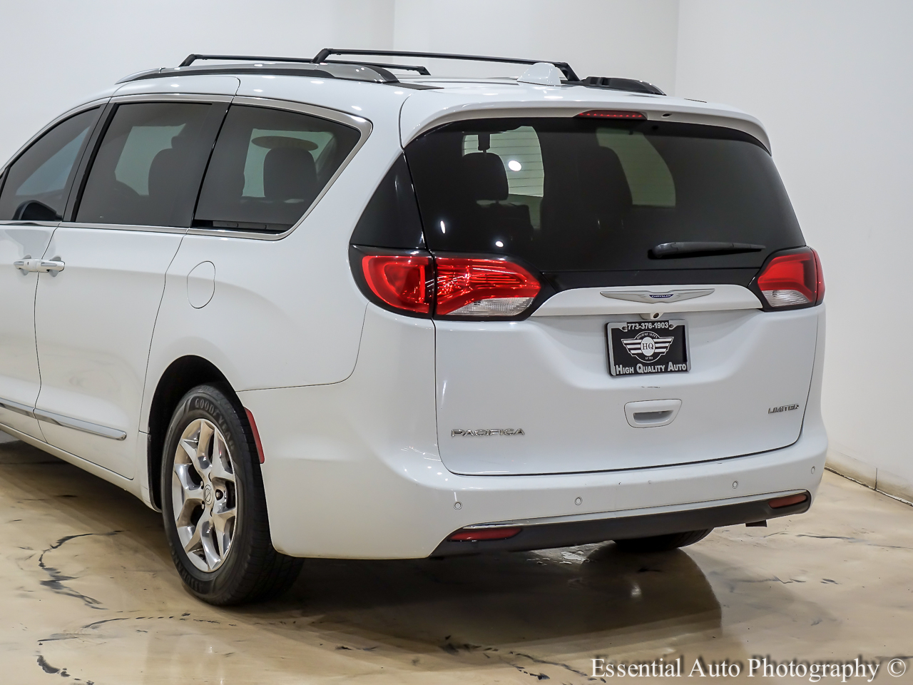 Chrysler Pacifica Limited 2018