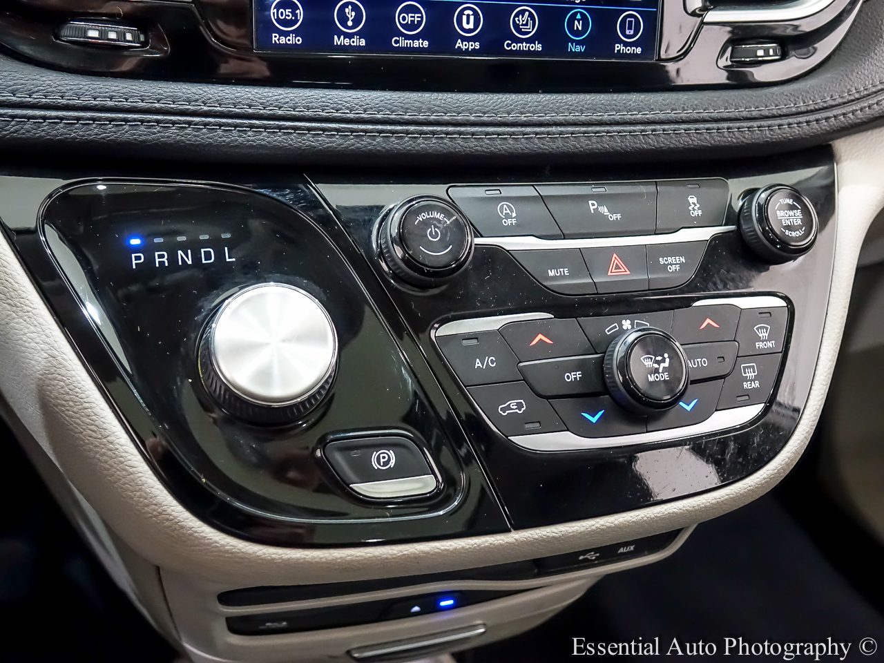 Chrysler Pacifica Limited 2018