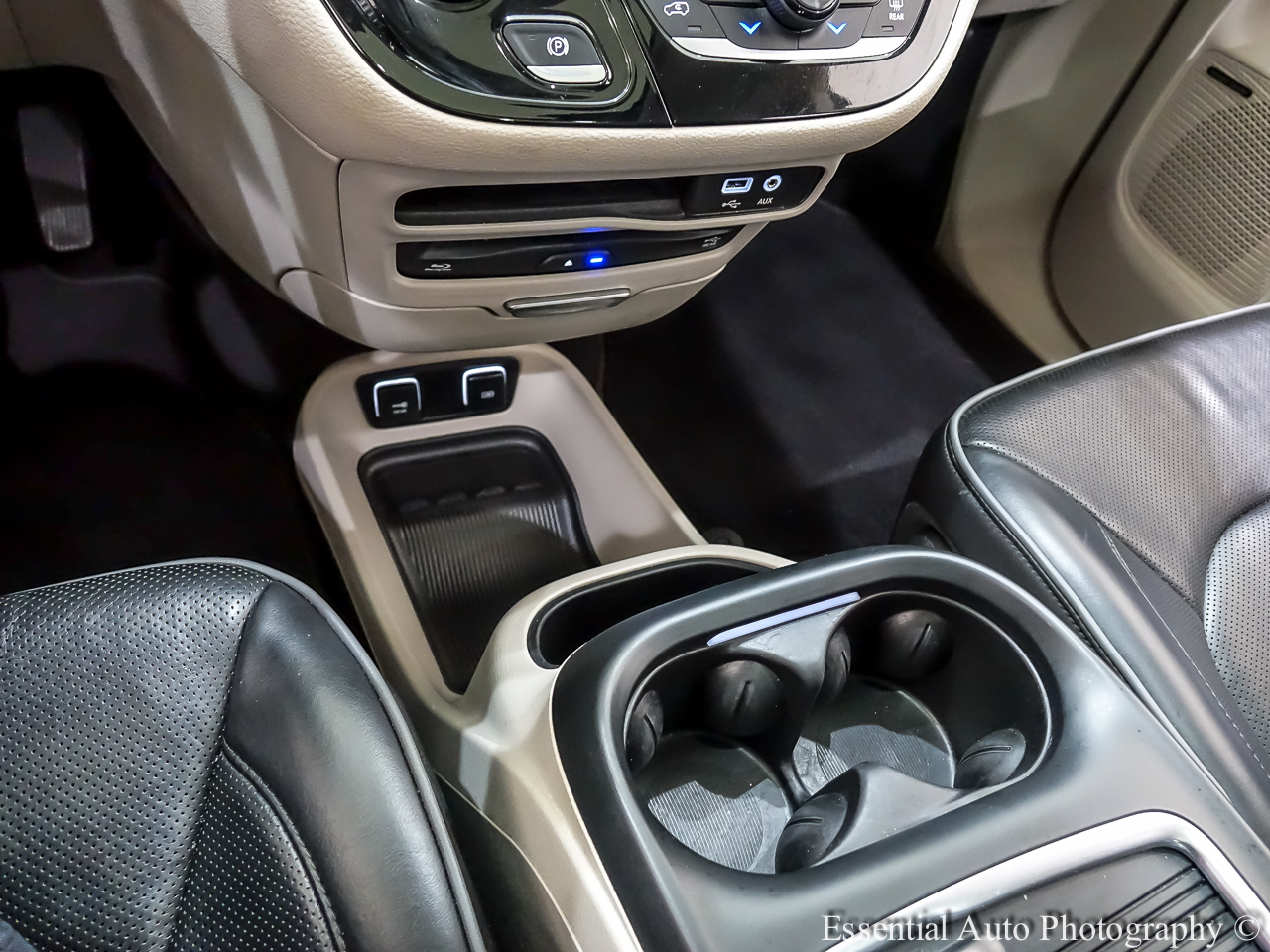 Chrysler Pacifica Limited 2018