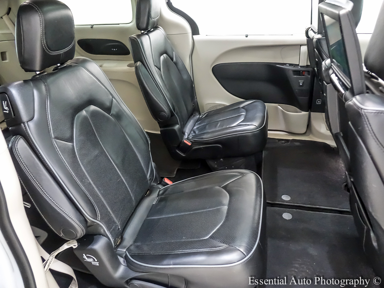 Chrysler Pacifica Limited 2018