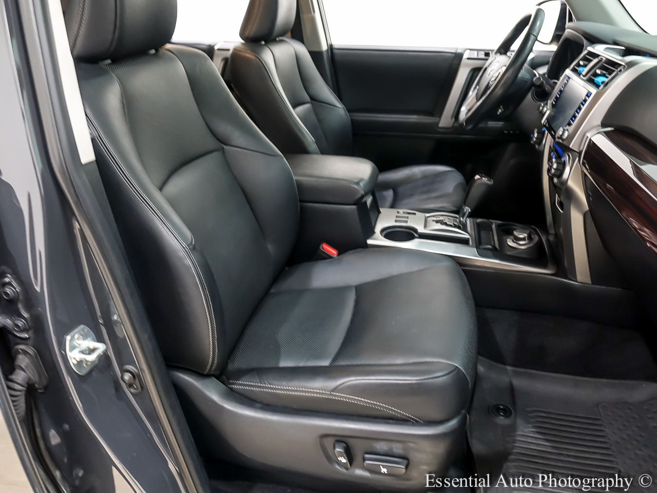 Toyota 4Runner Limited 4WD 2024