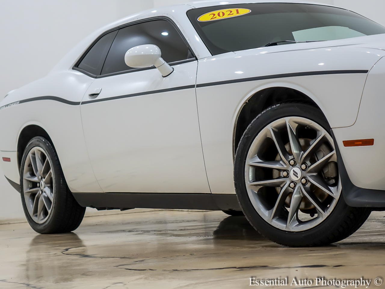 Dodge Challenger GT AWD 2021