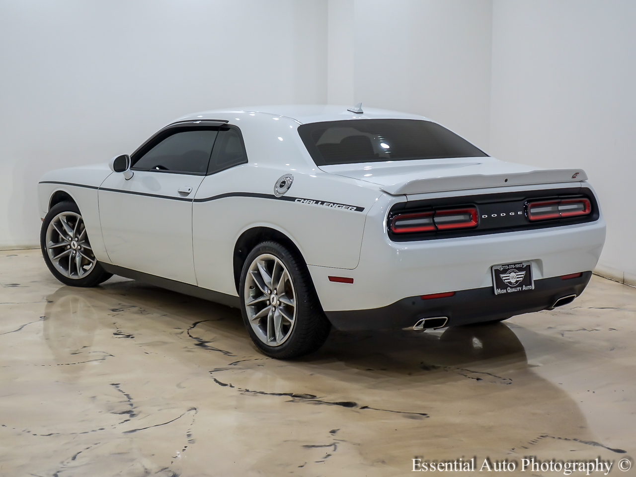 Dodge Challenger GT AWD 2021