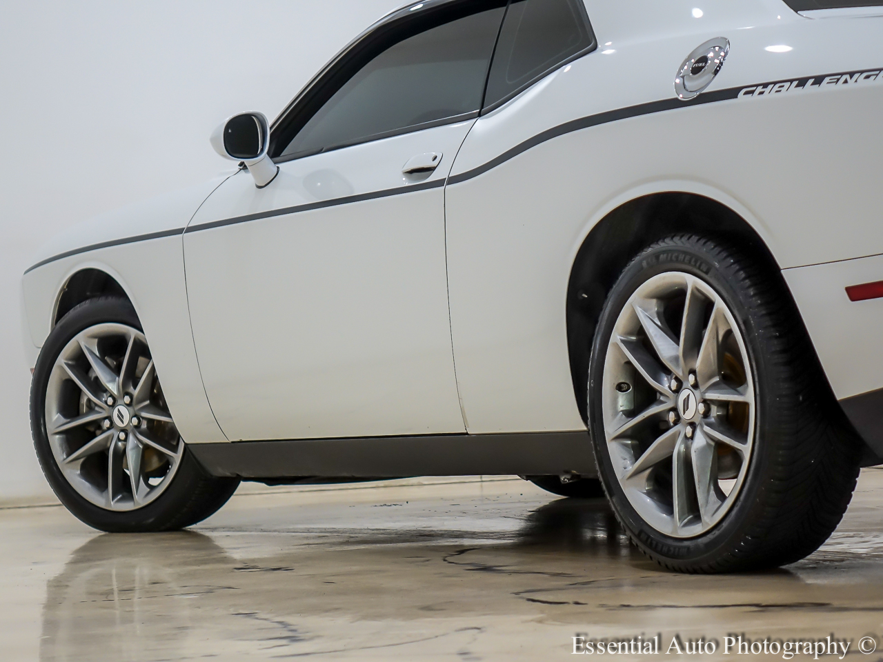 Dodge Challenger GT AWD 2021