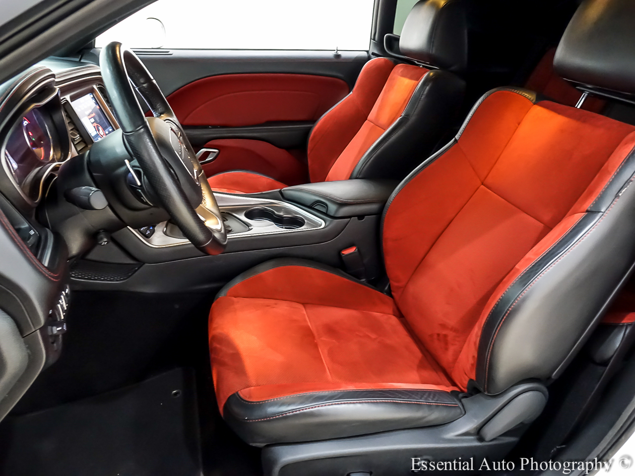 Dodge Challenger GT AWD 2021