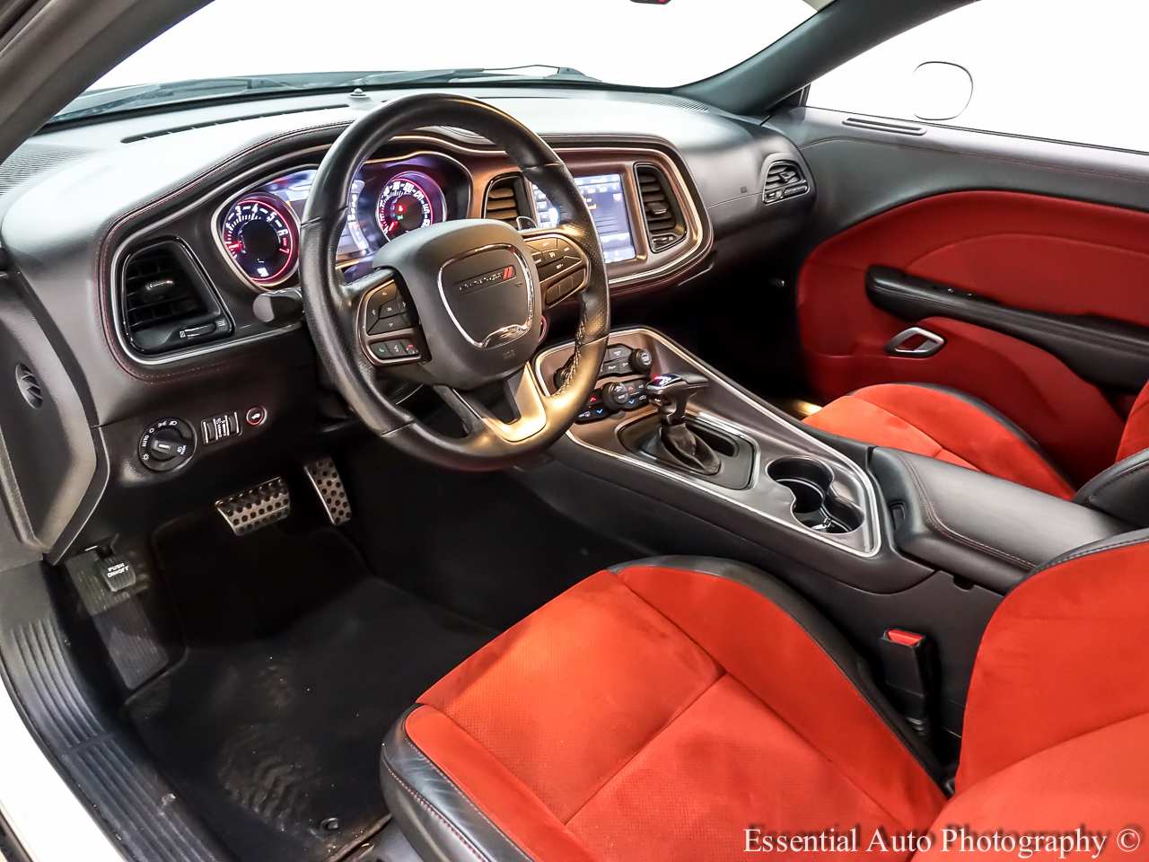 Dodge Challenger GT AWD 2021