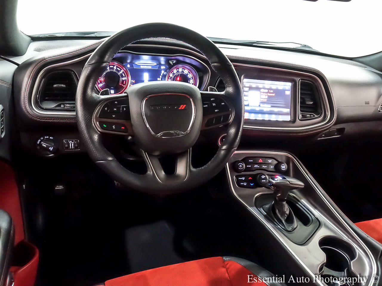 Dodge Challenger GT AWD 2021