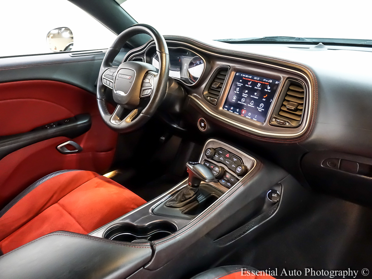 Dodge Challenger GT AWD 2021