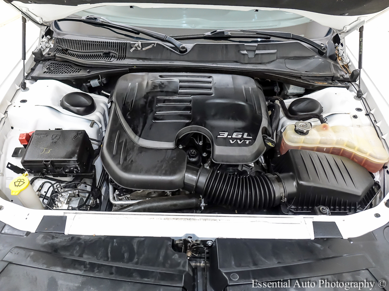 Dodge Challenger GT AWD 2021