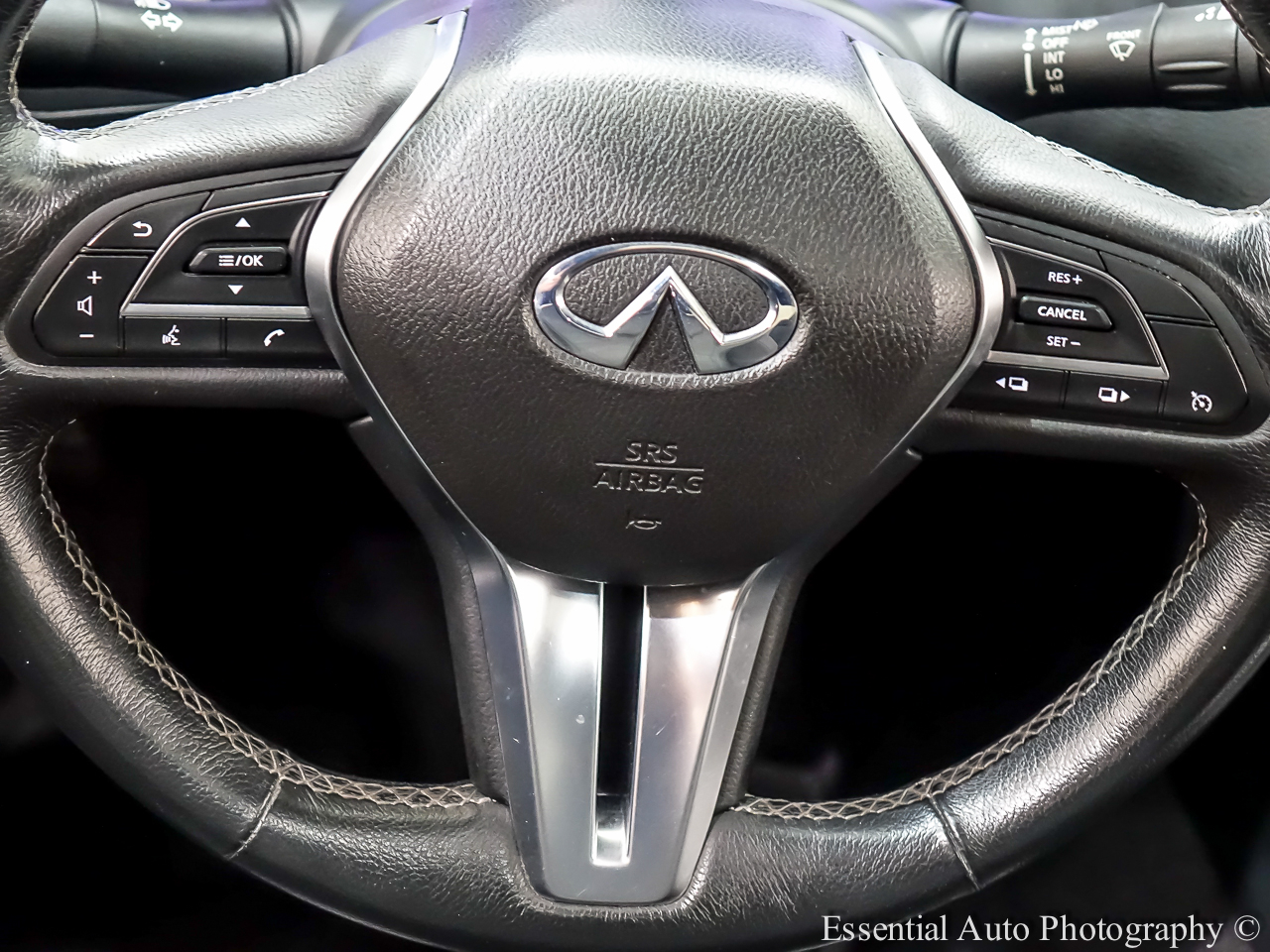 Infiniti Q60 Sport AWD 2017