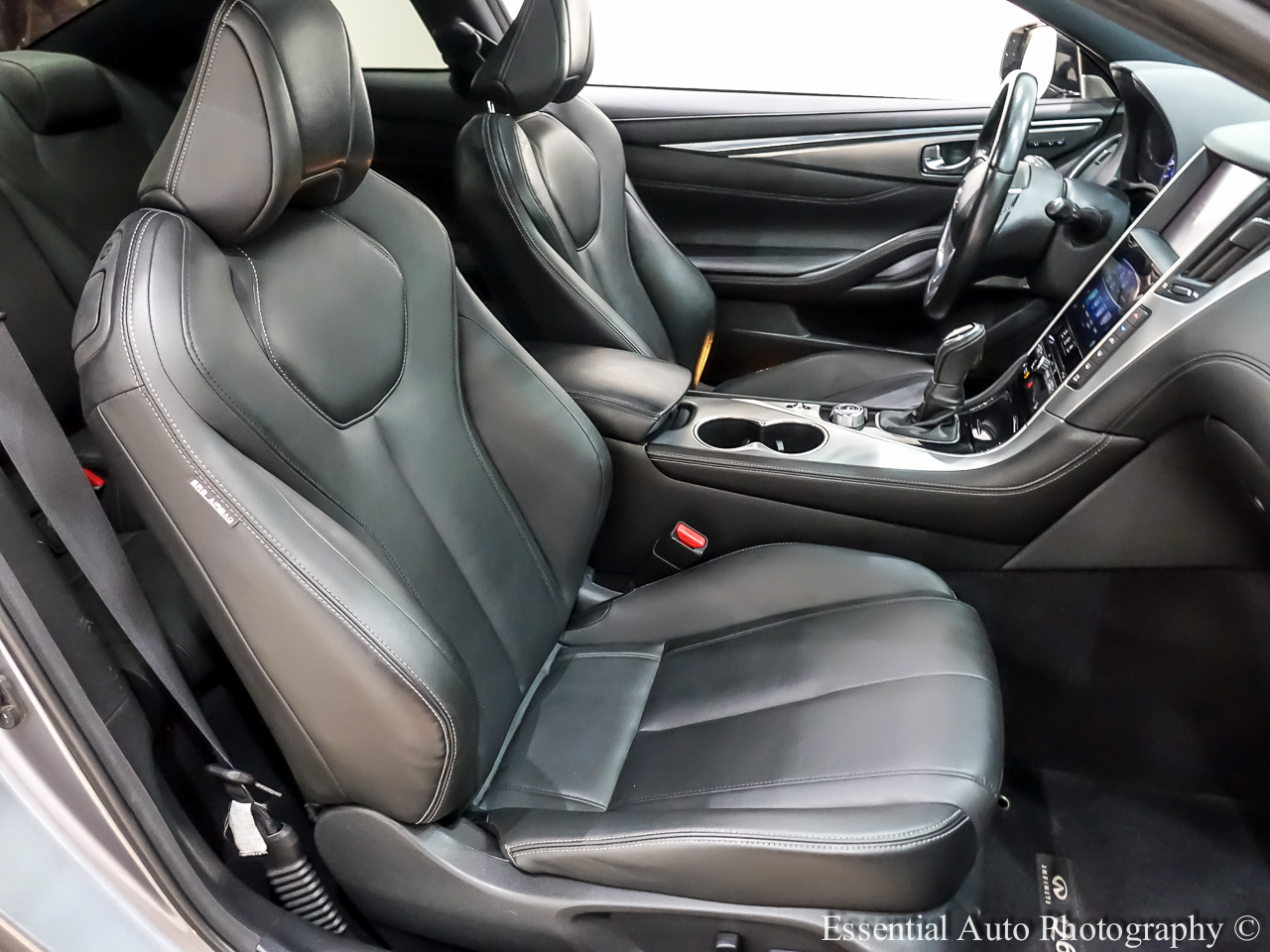 Infiniti Q60 Sport AWD 2017