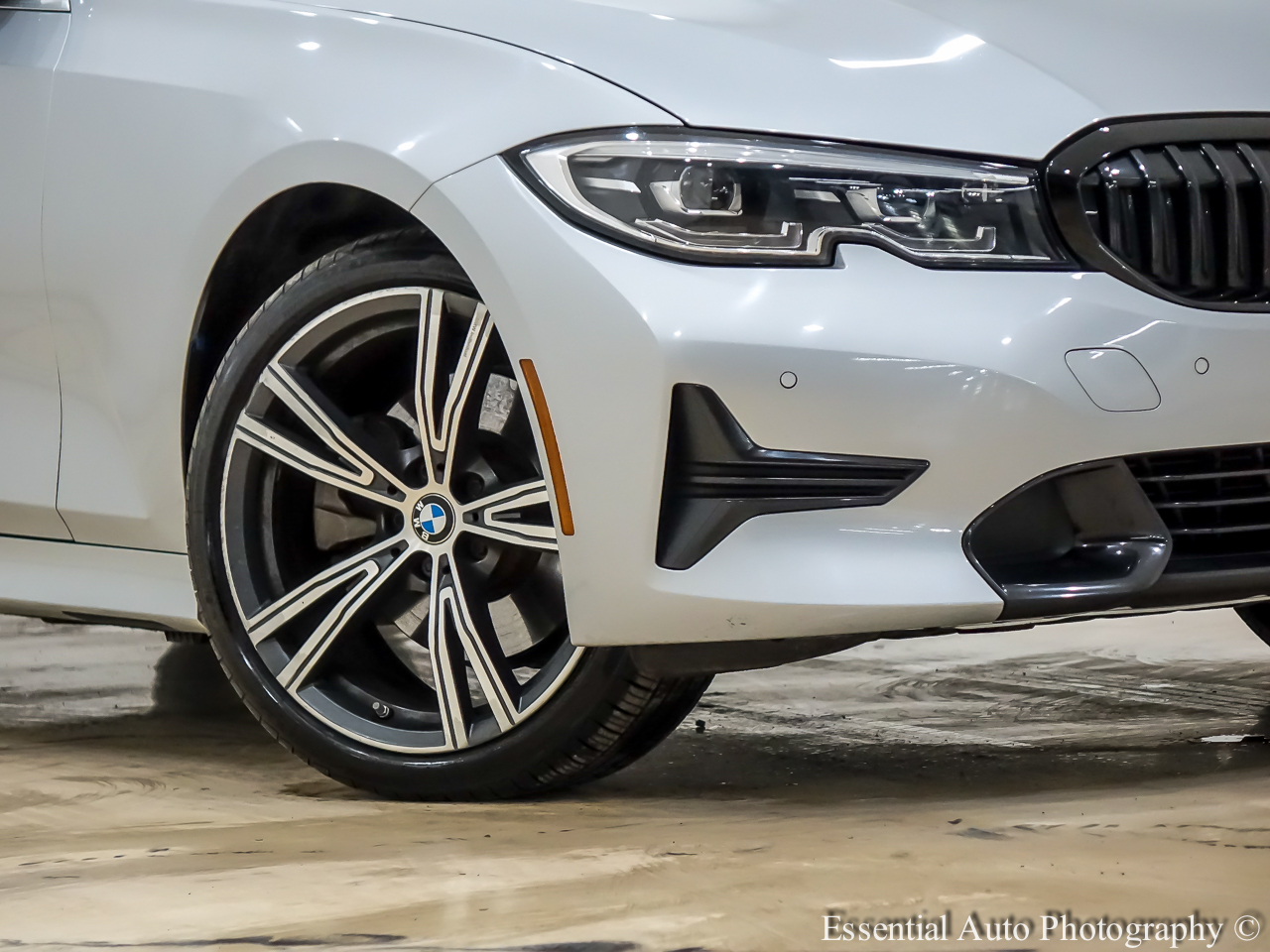 BMW 3-Series 330i xDrive 2021