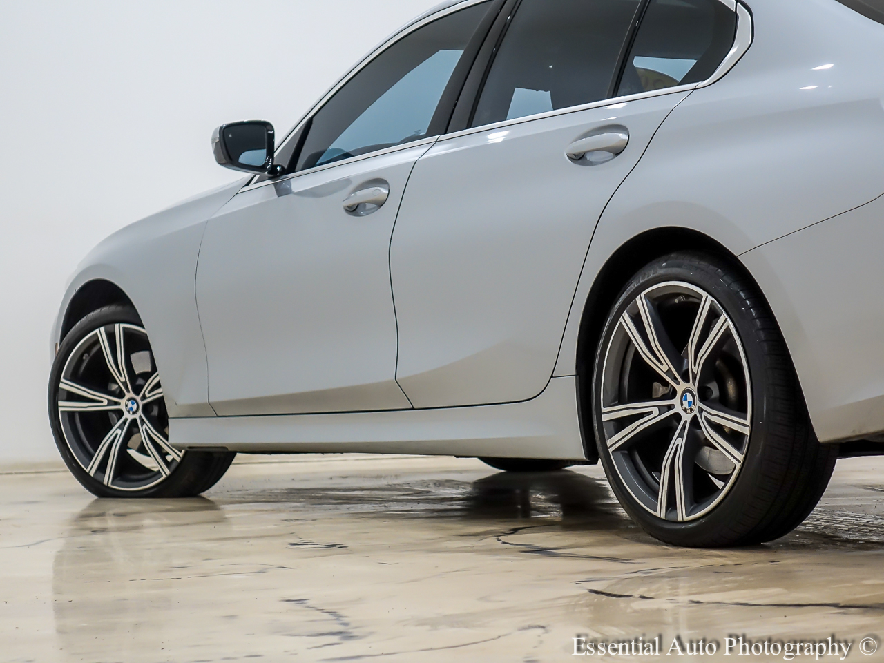 BMW 3-Series 330i xDrive 2021