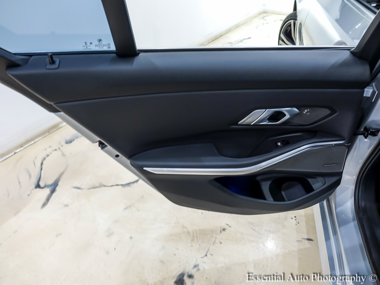 BMW 3-Series 330i xDrive 2021