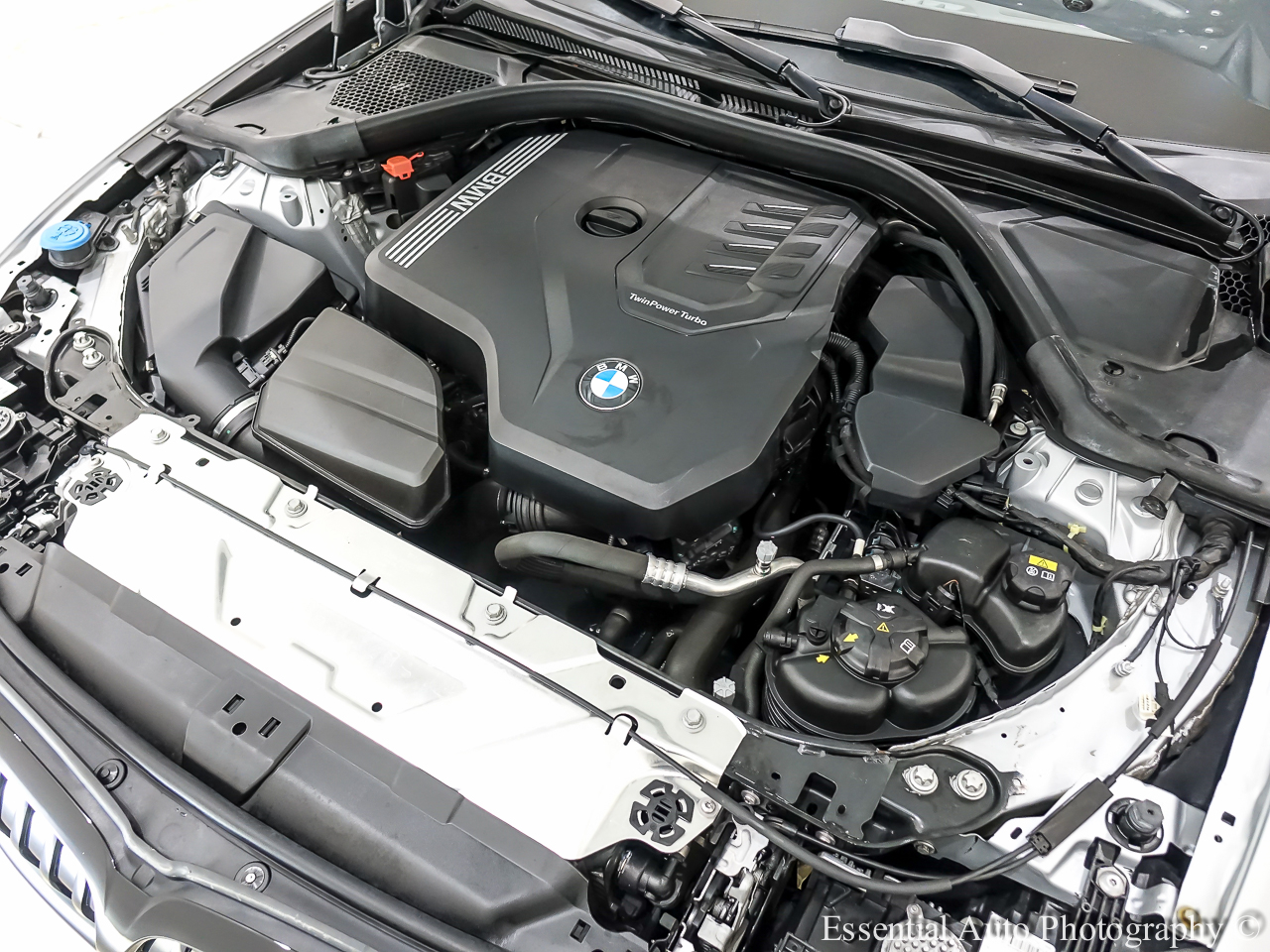 BMW 3-Series 330i xDrive 2021