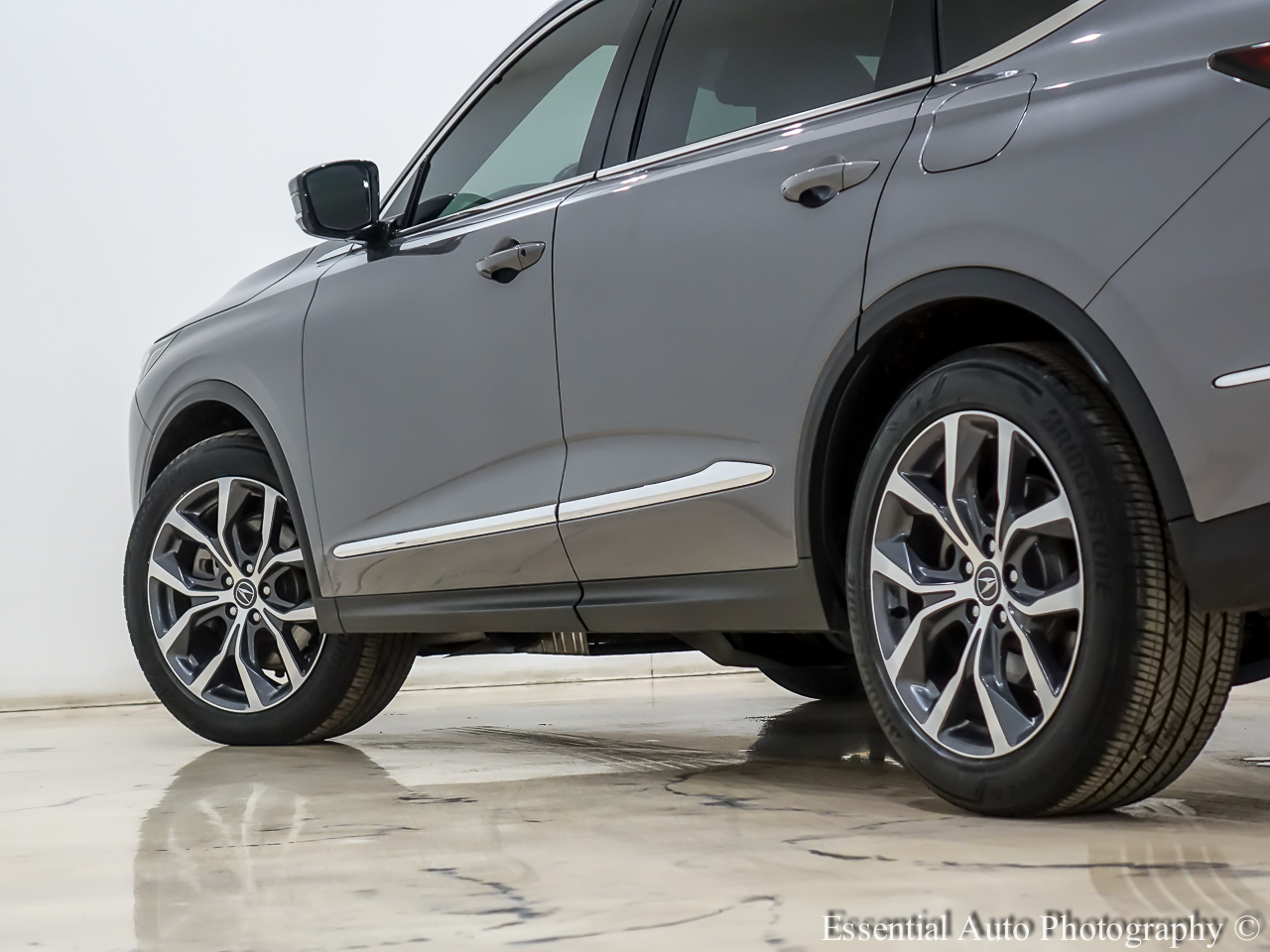 Acura MDX SH-AWD w/Technology Package 2023