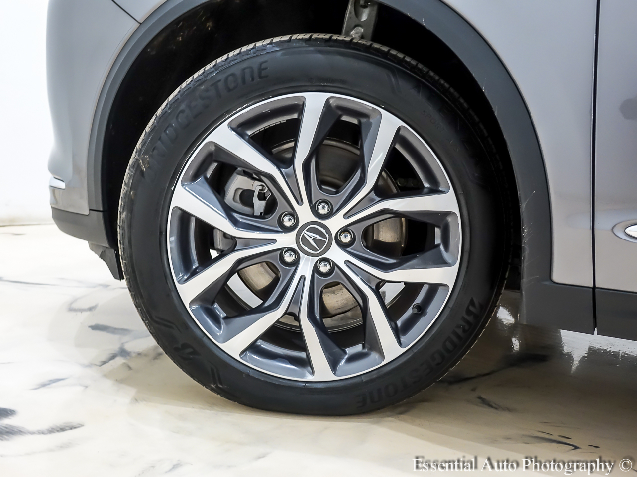 Acura MDX SH-AWD w/Technology Package 2023