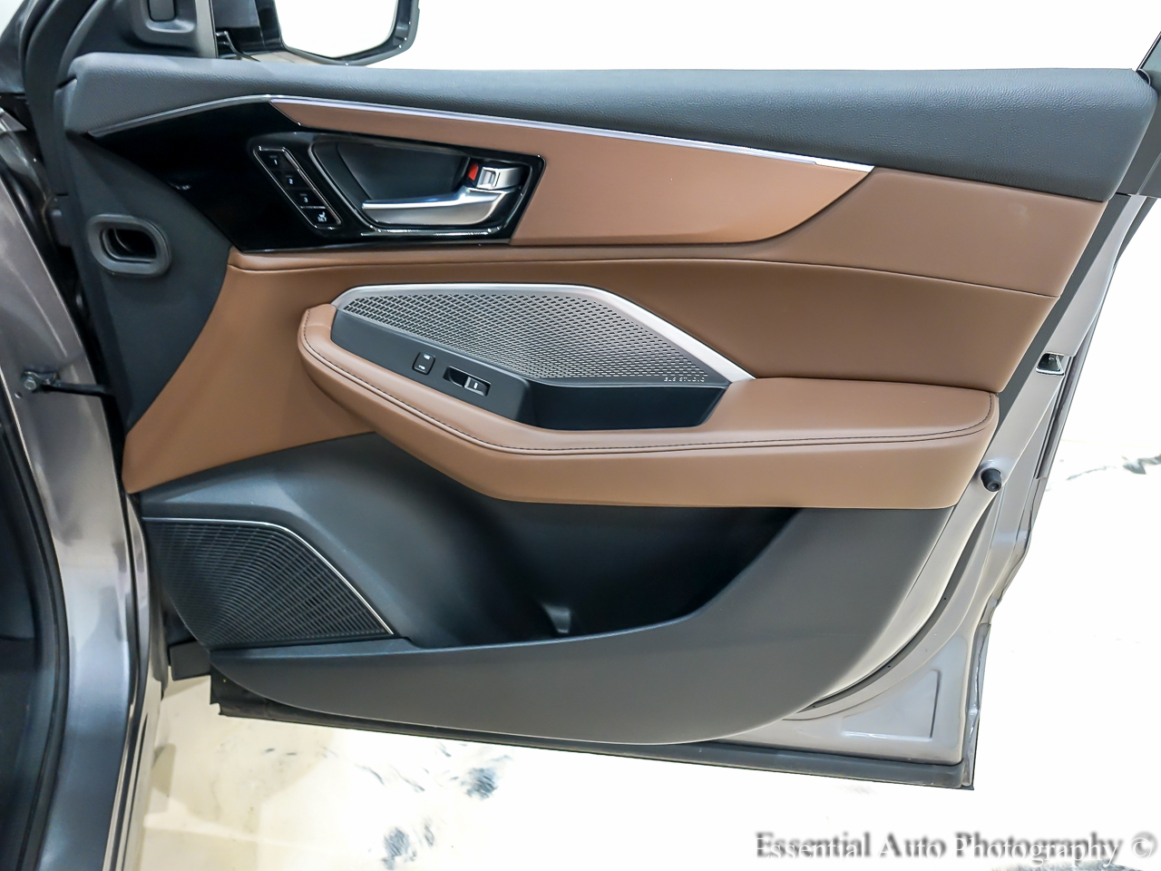 Acura MDX SH-AWD w/Technology Package 2023