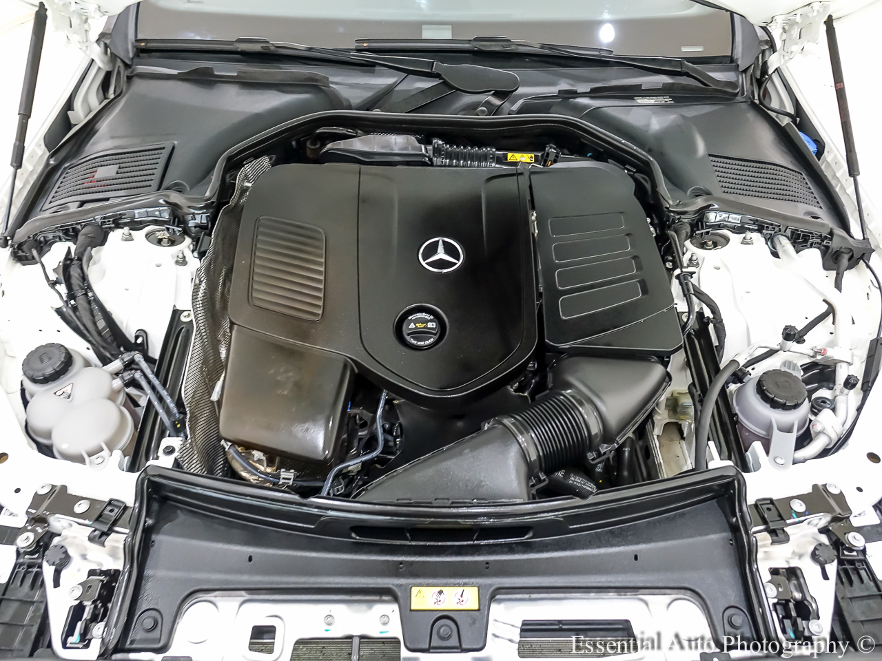 Mercedes-Benz C-Class C300 4MATIC Sedan 2023