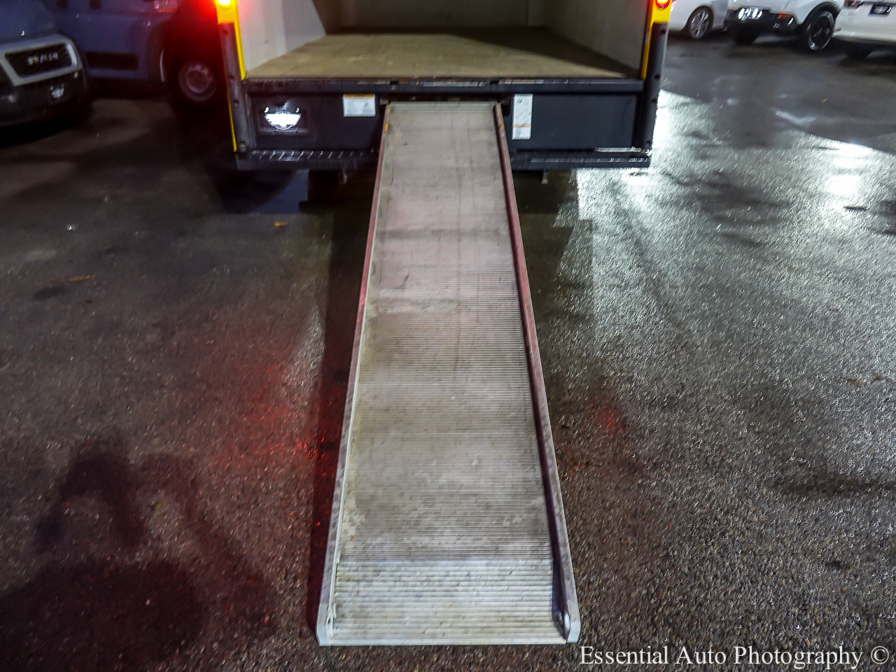 GMC Savana G3500 177 in. 2019