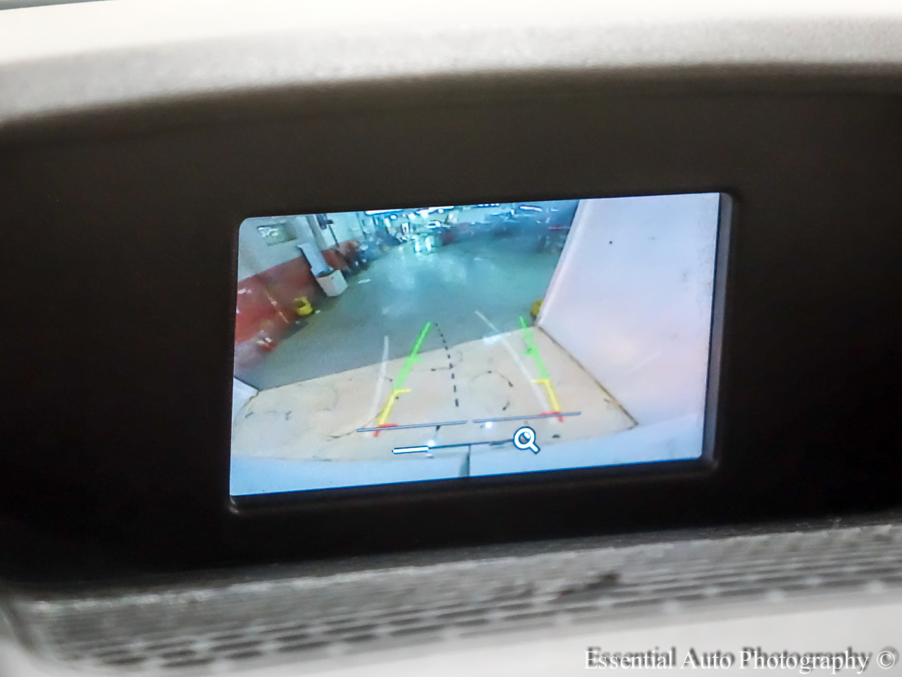 Ford Transit 350 Wagon Med. Roof XL w/Sliding Pass. 148-in. WB 2019