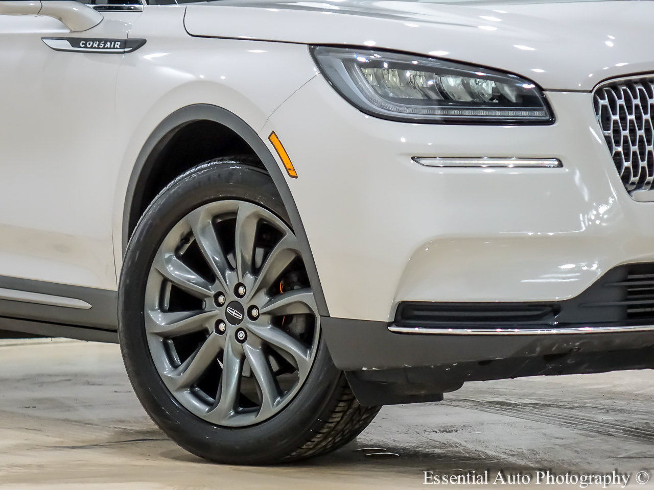 Lincoln Corsair Base AWD 2021