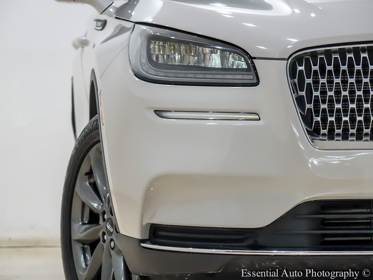 Lincoln Corsair Base AWD 2021